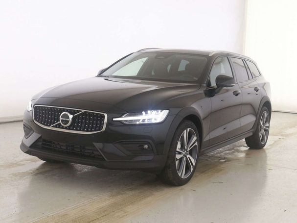 Volvo V60 Cross Country AWD Ultimate 184 kW image number 1