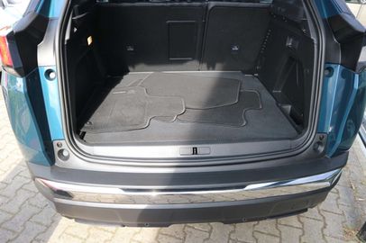 Car image 36