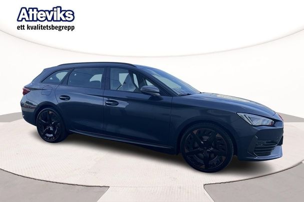 Cupra Leon ST e-Hybrid 182 kW image number 1