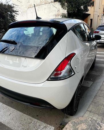 Lancia Ypsilon 51 kW image number 2