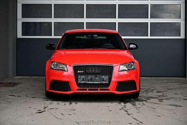 Audi RS3 2.5 TFSI quattro Sportback 250 kW image number 2