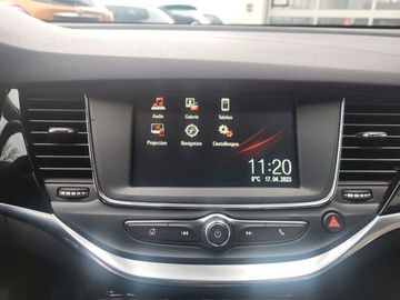 Car image 15