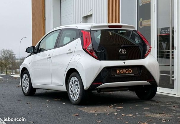 Toyota Aygo 53 kW image number 3