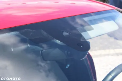 Car image 33