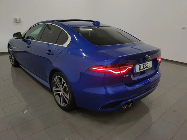 Jaguar XE D180 R-Dynamic SE 132 kW image number 6