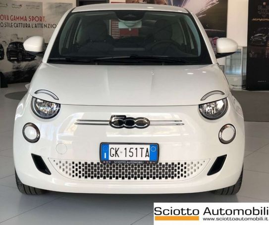 Fiat 500 e 70 kW image number 2