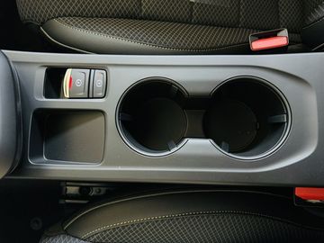 Car image 33