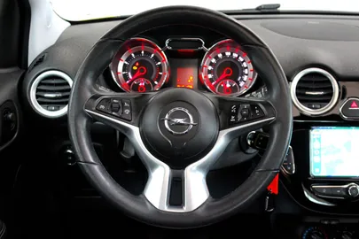 Car image 31