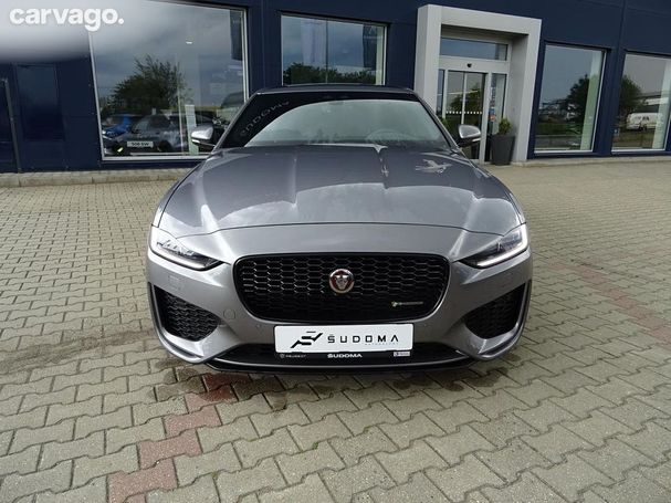 Jaguar XE D180 SE 132 kW image number 3