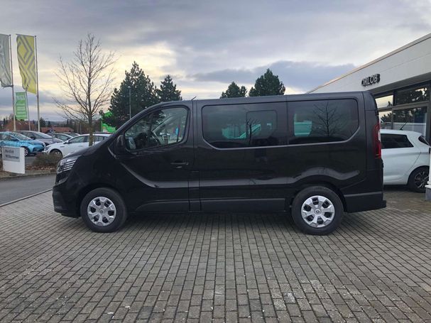 Renault Trafic Combi Blue dCi 150 Life 110 kW image number 6