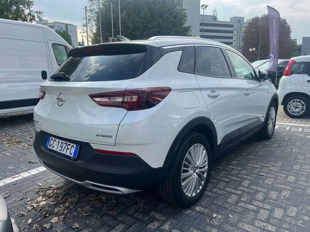 Opel Grandland X 1.6 Hybrid 165 kW image number 4