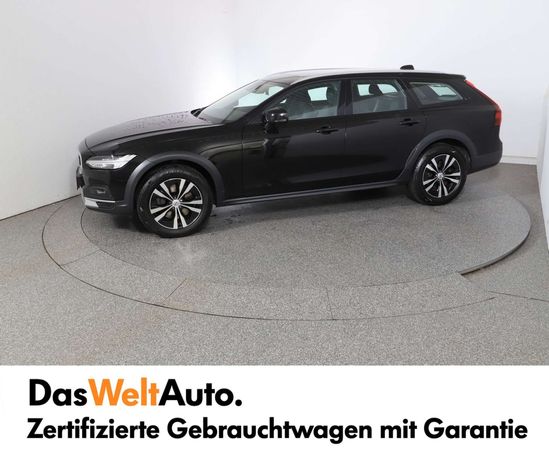 Volvo V90 Cross Country B4 Pro AWD 145 kW image number 8