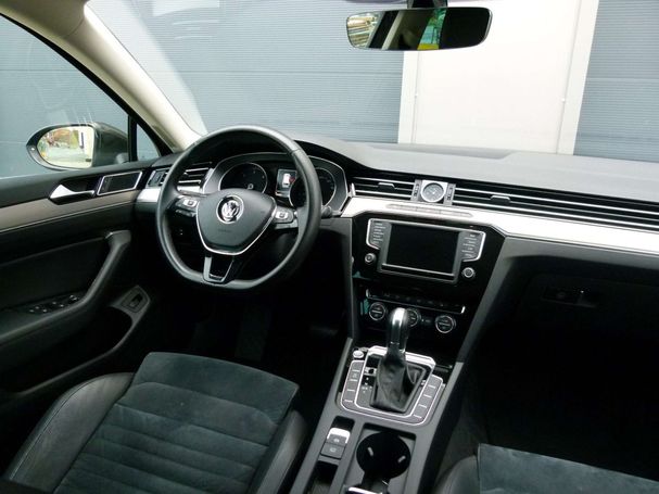 Volkswagen Passat Variant DSG Highline 110 kW image number 9