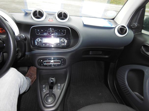 Smart ForTwo EQ 60 kW image number 13