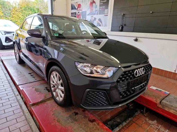 Audi A1 30 TFSI Sportback 85 kW image number 3