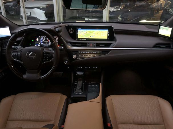 Lexus ES 300 H 160 kW image number 19