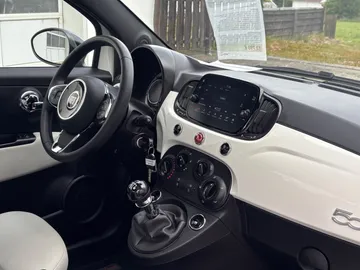 Car image 18