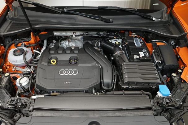 Audi Q3 35 TFSI Advanced 111 kW image number 8