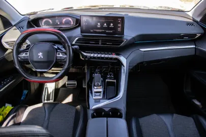 Car image 36