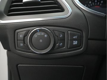 Car image 38