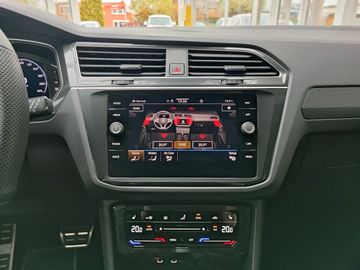 Car image 37