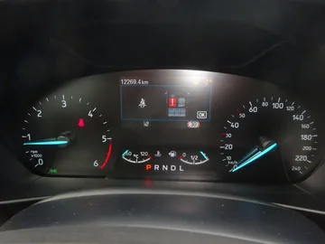 Car image 28