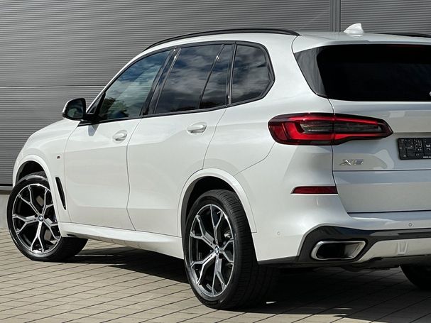 BMW X5 xDrive 250 kW image number 9