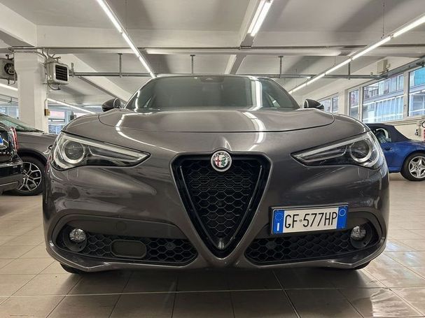 Alfa Romeo Stelvio 2.2 Diesel AT8 Q4 154 kW image number 2