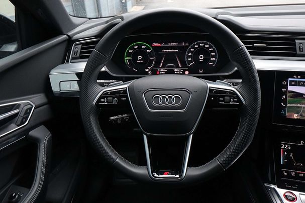 Audi e-tron quattro 370 kW image number 20