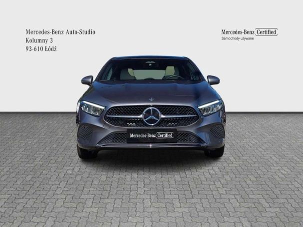 Mercedes-Benz A 200 120 kW image number 9