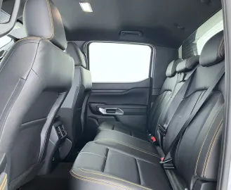 Car image 36