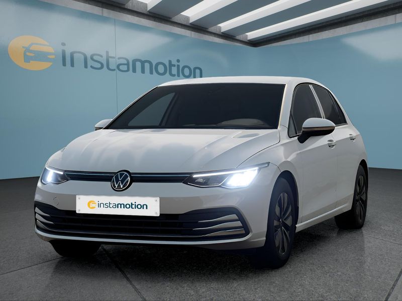 Volkswagen Golf eTSI DSG