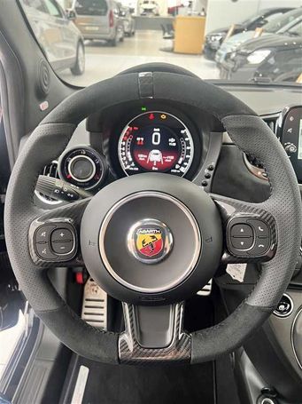 Abarth 695 132 kW image number 11