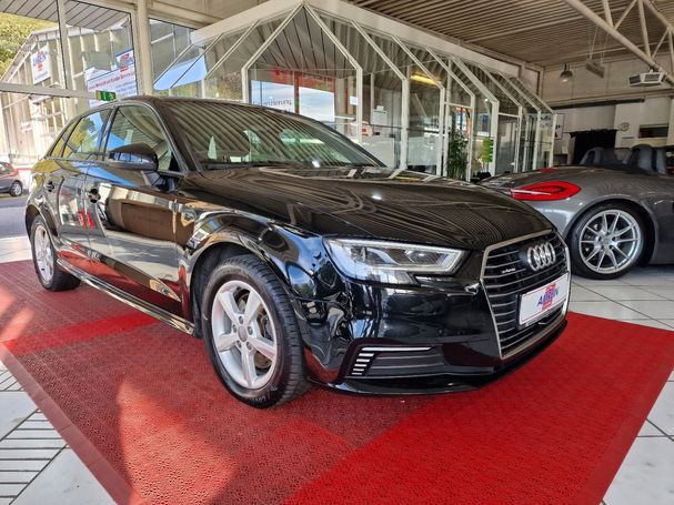 Audi A3 40 e-tron Sportback 150 kW image number 2