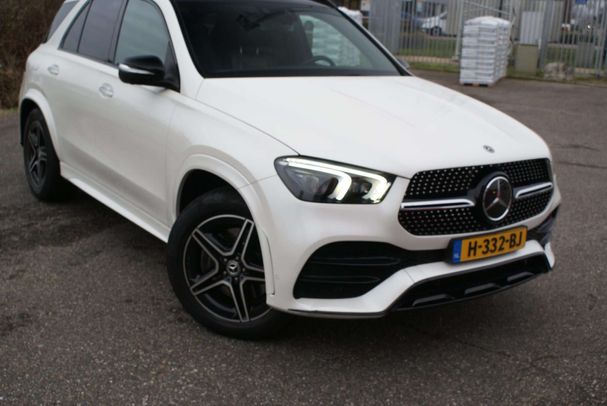 Mercedes-Benz GLE 300 d 4Matic 180 kW image number 2