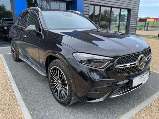 Mercedes-Benz GLC 300 152 kW image number 1