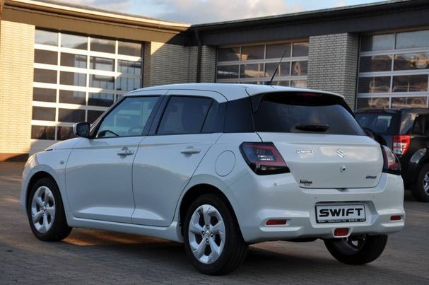 Suzuki Swift 1.2 Comfort 61 kW image number 4