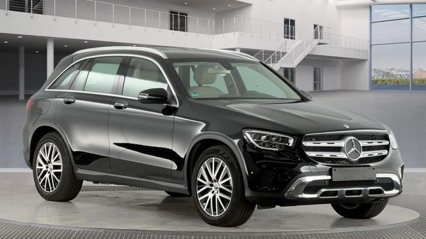 Mercedes-Benz GLC 300 200 kW image number 2