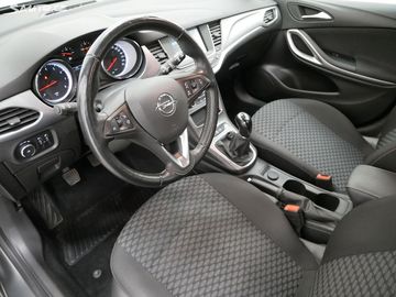 Car image 12