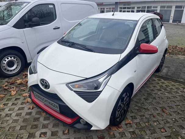 Toyota Aygo 53 kW image number 1