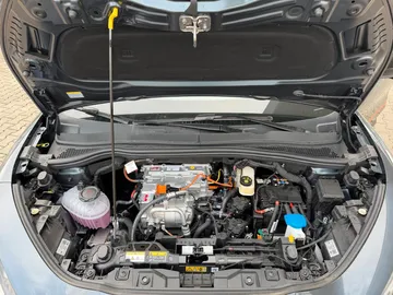 Car image 22