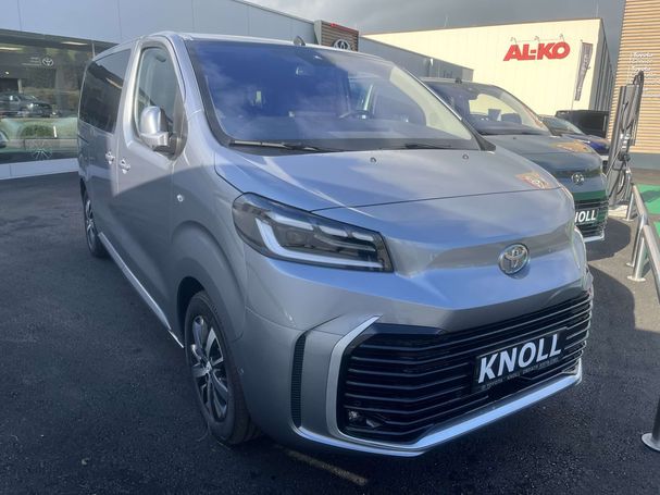 Toyota Proace Verso Medium 2.0 D 106 kW image number 2