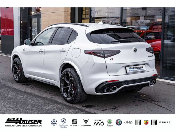 Alfa Romeo Stelvio V6 2.9 Bi-Turbo Quadrifoglio 375 kW image number 3