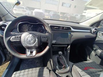 Car image 8