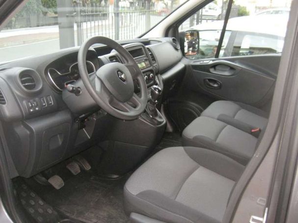 Renault Trafic 101 kW image number 4