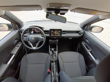 Car image 15