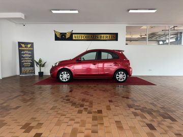 Car image 26