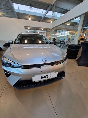 MG MG5 Maximum Range 115 kW image number 1