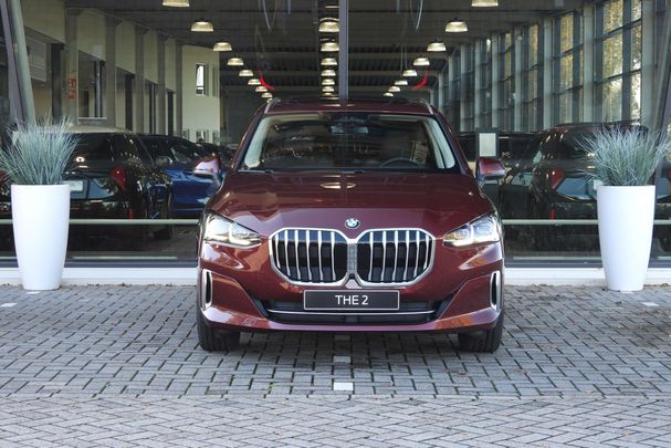 BMW 220i Active Tourer 115 kW image number 6