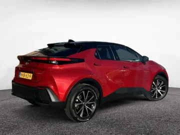 Car image 2
